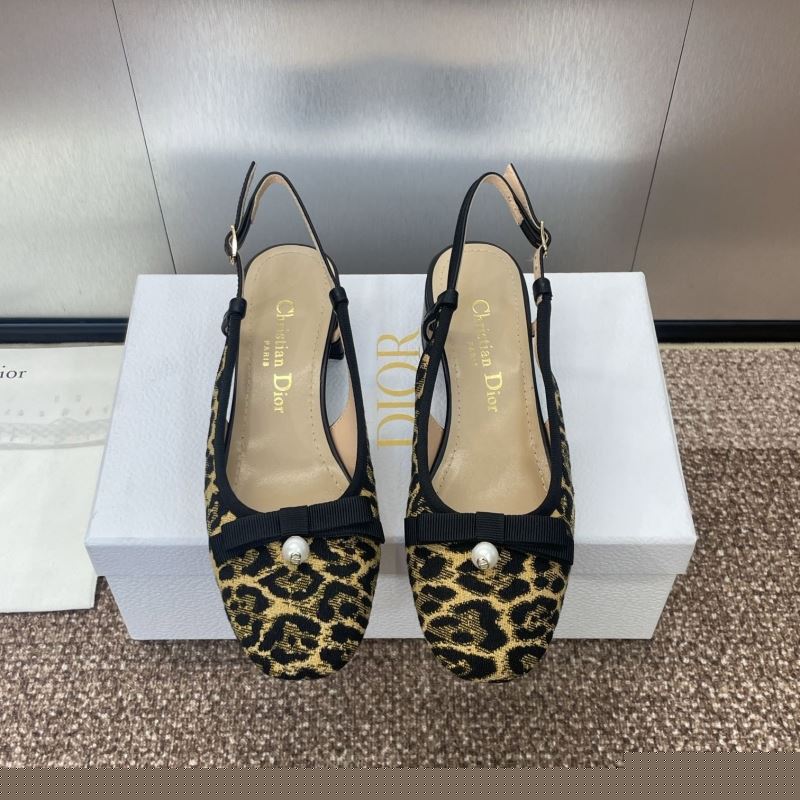 ch**an D*or sandals